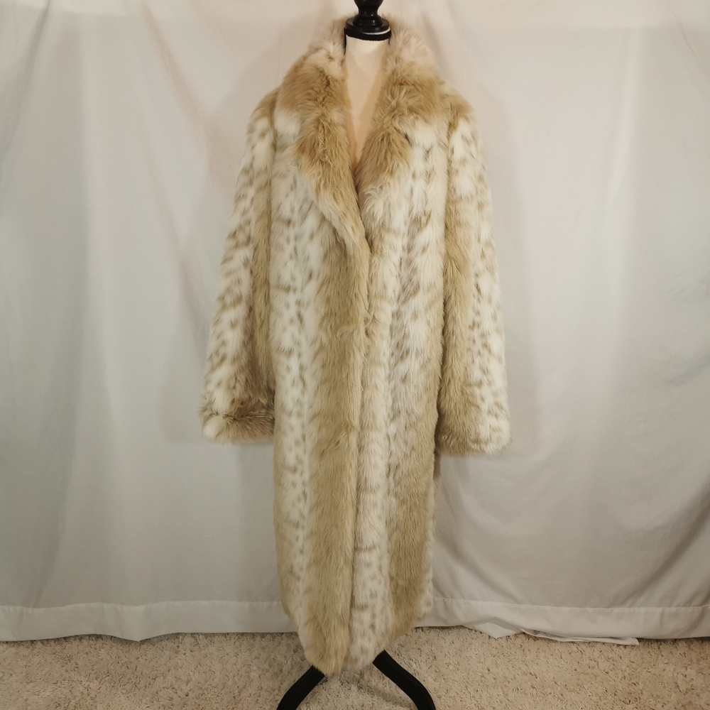 💥HOST PICK💥 Dennis Basso Full Length Faux Fur Coat - Sz L